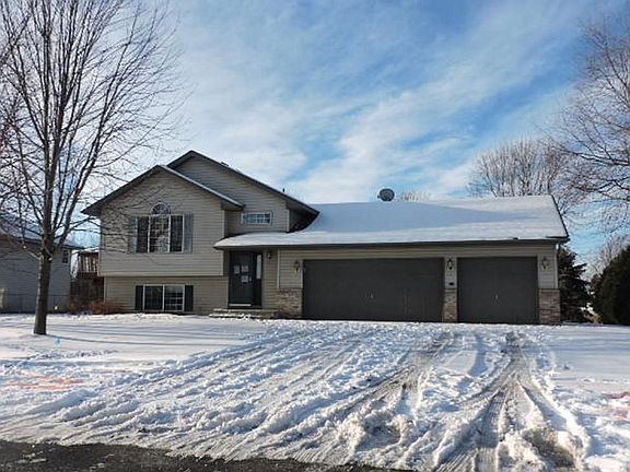 2nd image of 7489 Wellington Dr