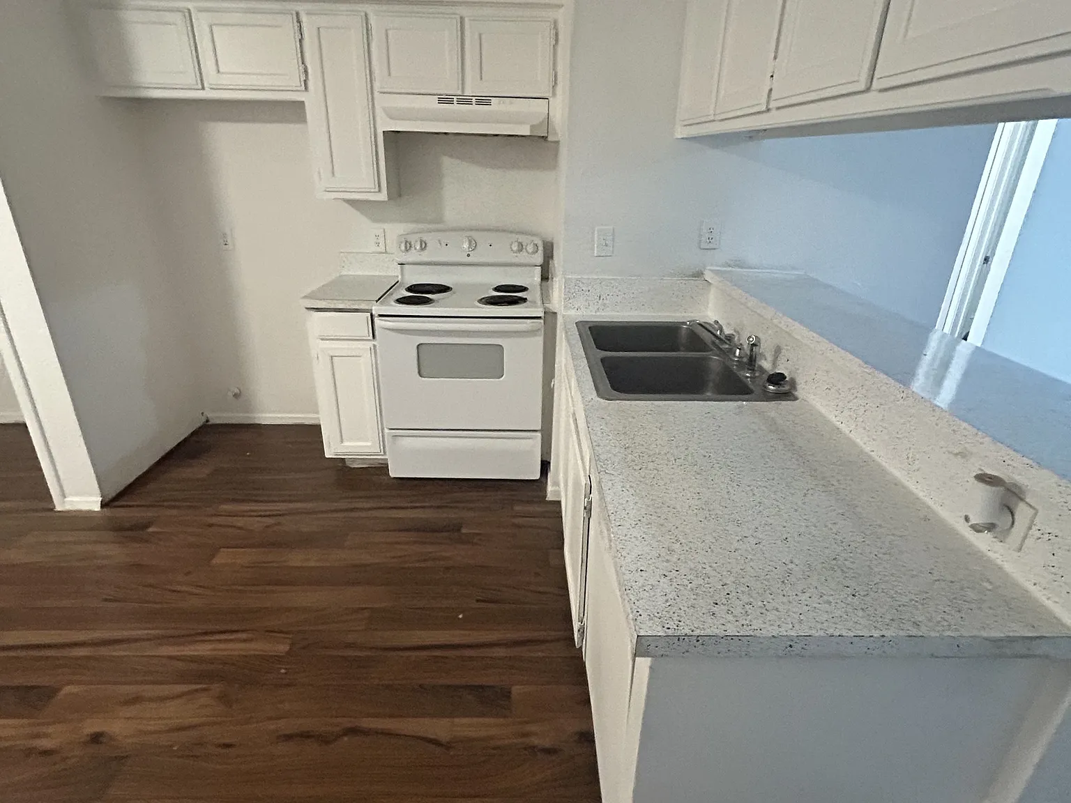 105 Pine Meadow Dr. - A — Photo 2