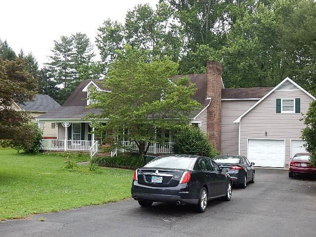 1st image of 105 Ben Lomond Dr