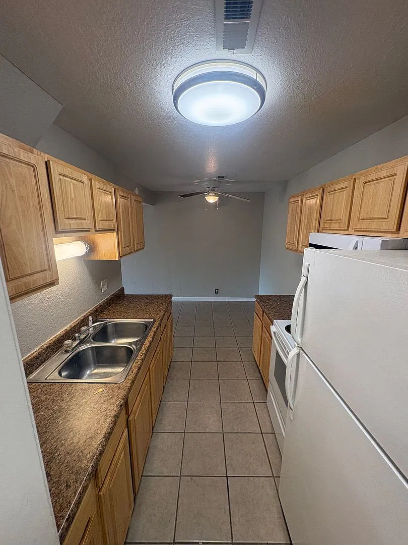 Kellar Commons — Photo 4