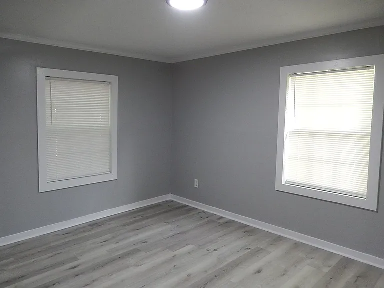 1519 Pepper Dr — Photo 9