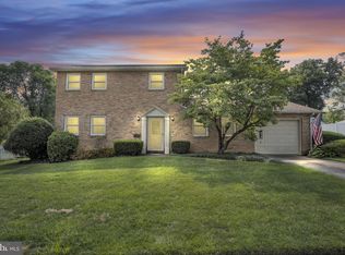 704 Hamilton Ave, Mechanicsburg, PA 17055