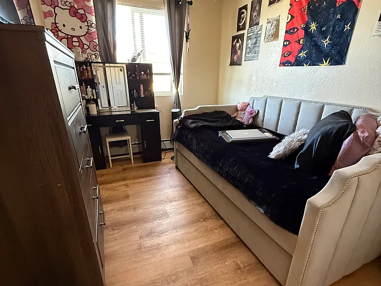 2nd Floor:
2nd back room can be a bedroom/tv room/guest room or office.