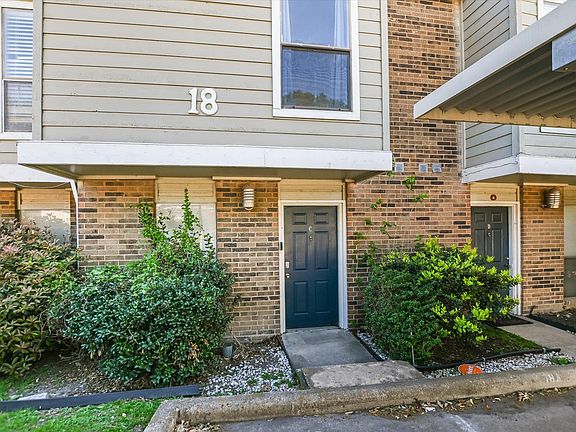 3rd image of 2018 W Rundberg Ln APT 18C