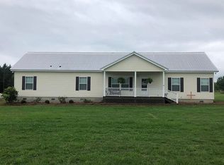 458 Waters Rd, Metter, GA 30439