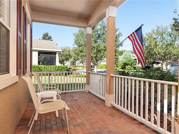 3rd image of 142 Crepe Myrtle Dr