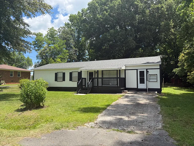 248 Quiet Circle Dr — Photo 3