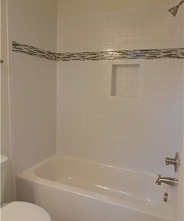 5th image of 2205 25th Ave S