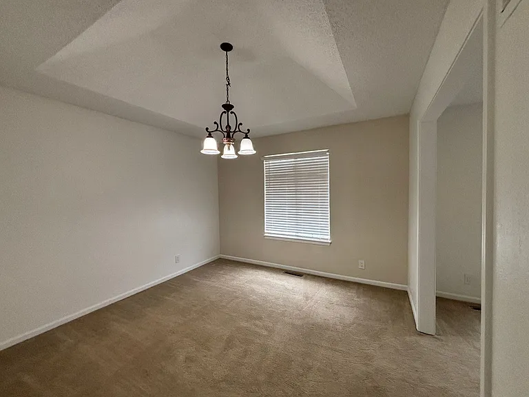 15045 Switzer Rd — Photo 7