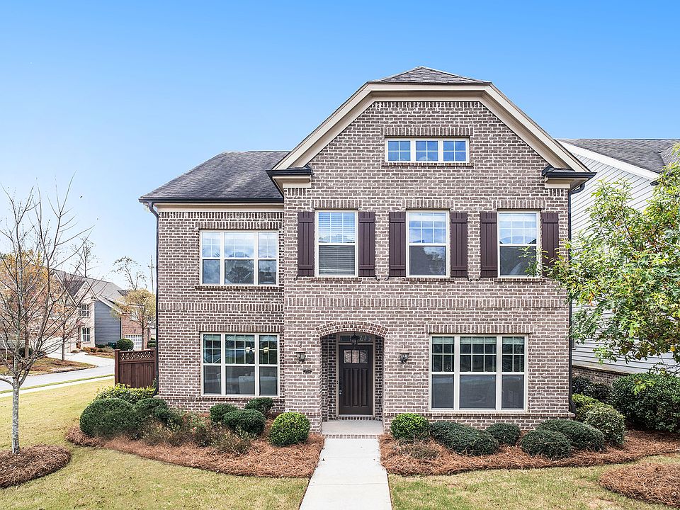 1st image of 729 Park Manor Dr SE