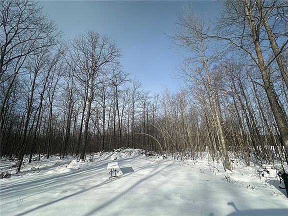 3rd image of W15955 Dejung Road