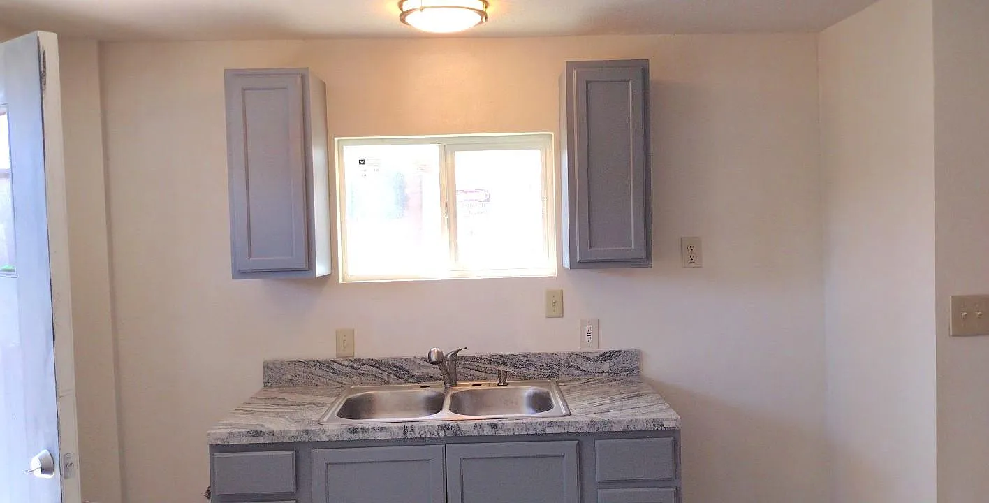 3628 W Roosevelt St — Photo 2