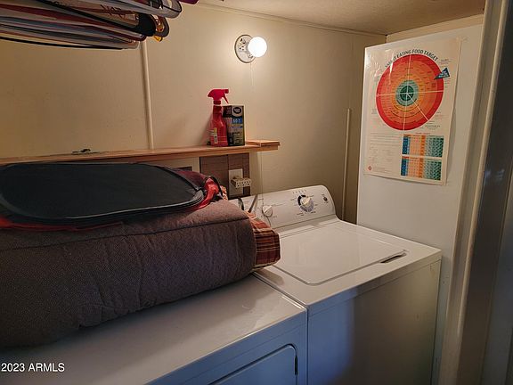 5th image of 1136 S Sioux Drive #136