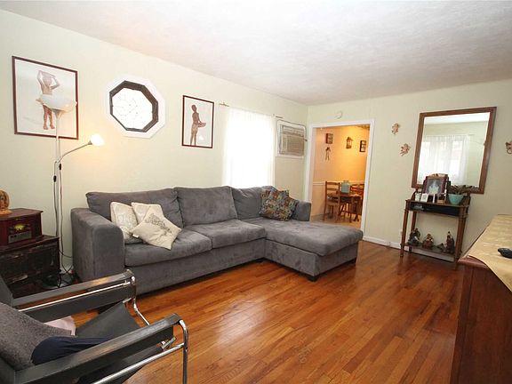 2nd image of 18808 50th Ave