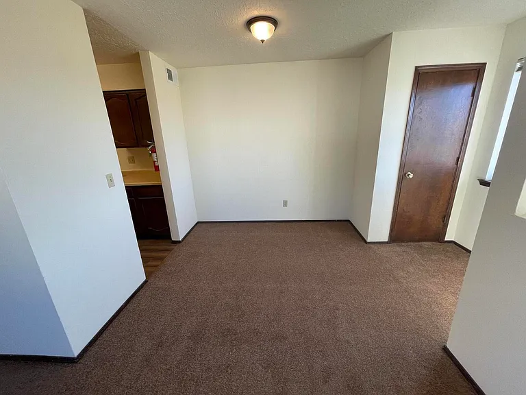11320 Prospect Ave NE #D — Photo 6