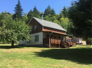 17 Risk Rd, Cathlamet, WA 98612