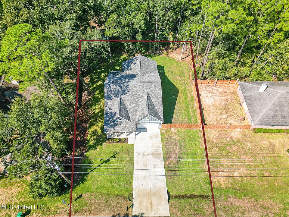 98193 Golf Club Dr, Diamondhead, MS 39525 Zillow