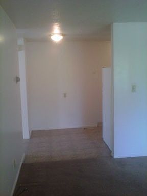 5th image of 1150 Garfield Ave APT 11