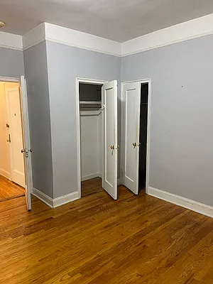 Rented by Manhattan Flats | media 9