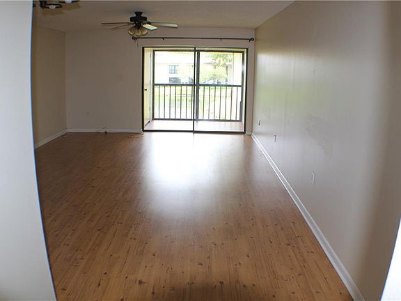 4th image of 2700 Nebraska Ave APT 1-202