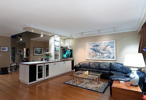 4th image of 2278 Folkestone Way #1
