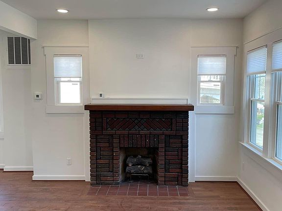 Living room.