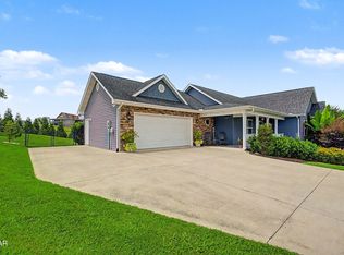 834 Wehali Trl, Kodak, TN 37764