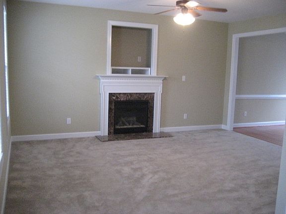4th image of 1300 Dexter Ridge Dr