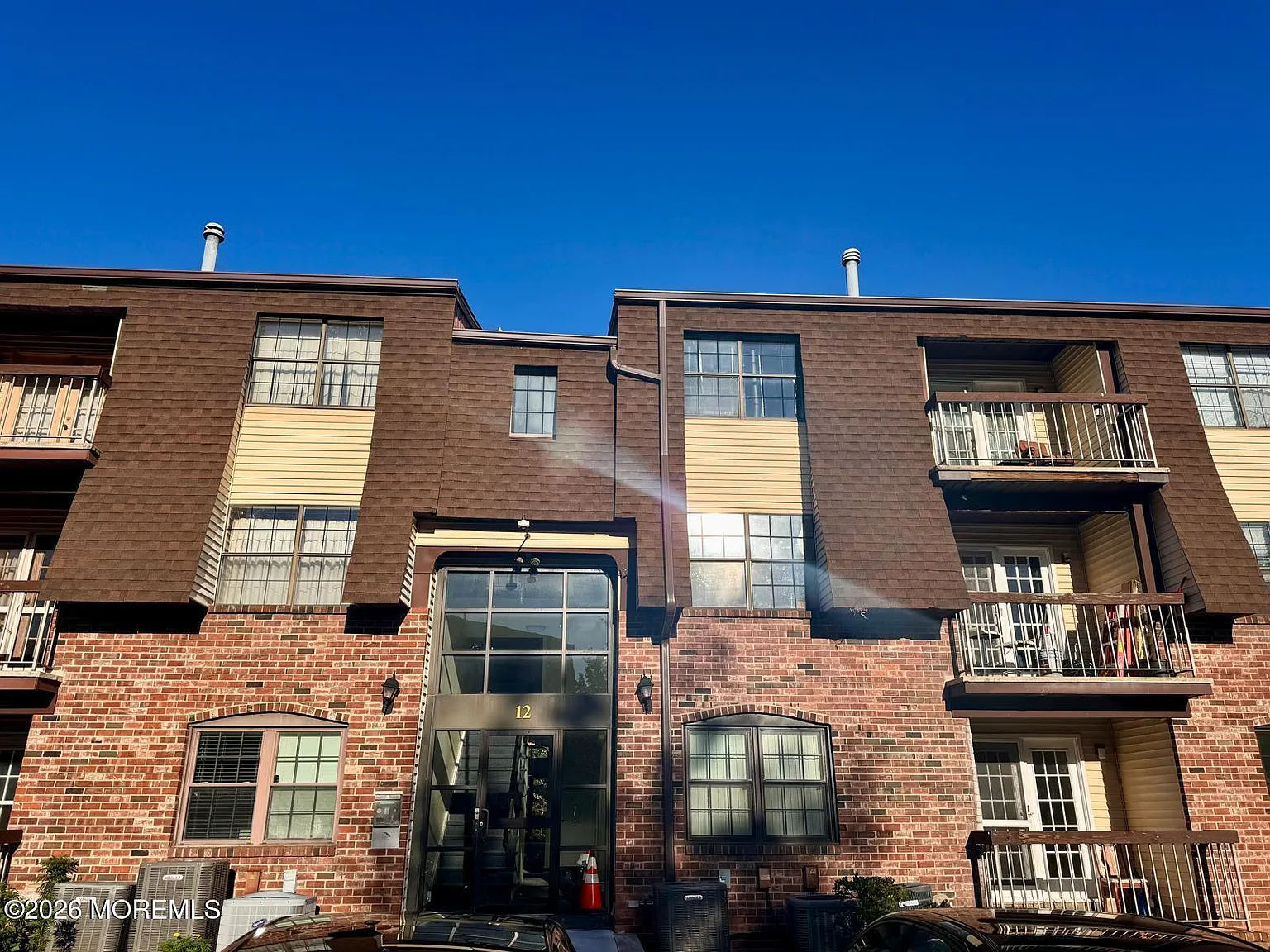 2 bed, $2,600 — Photo 2