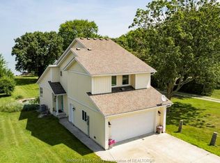 1996 Saint Clair Rd, Lakeshore, ON N0R1N0