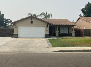 4015 W Prospect Ave, Visalia, CA 93291