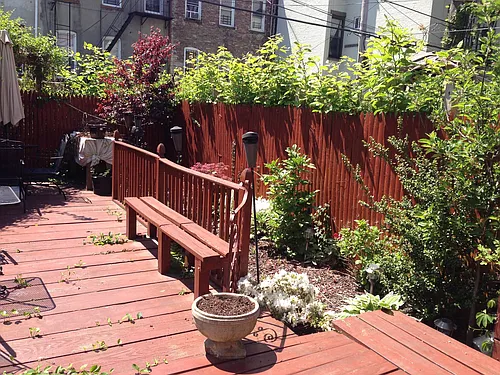 550 Putnam Ave #1 Photo 1