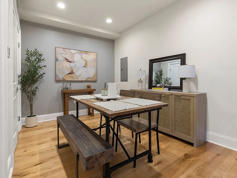 380 Bunker Hill St #210 — Photo 11
