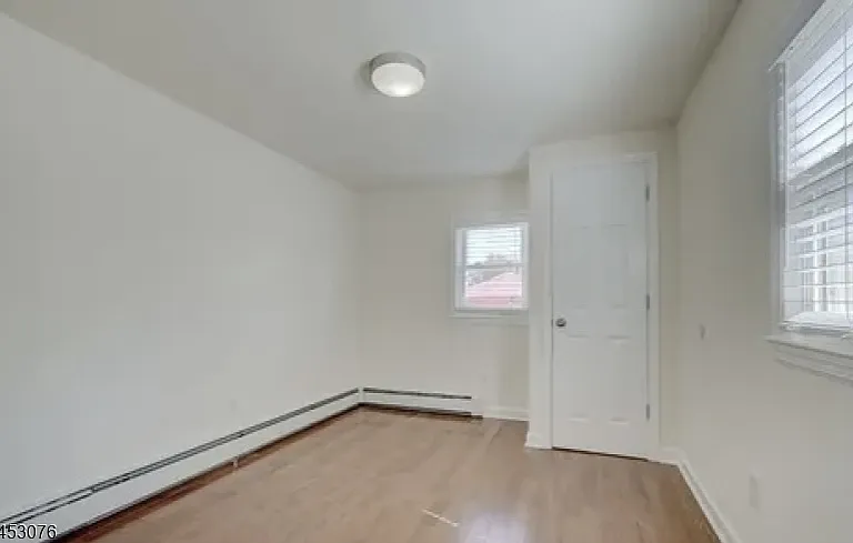 443 Downer St — Photo 9