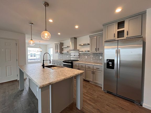 4th image of 1300 Whitetail Ave #161