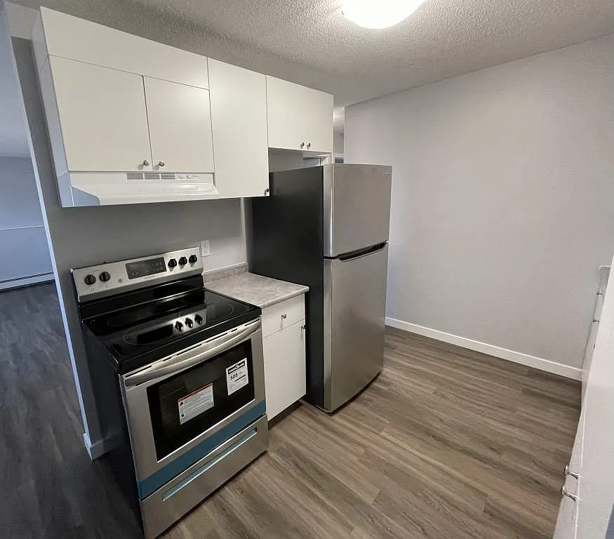 Sikanni Place — Photo 3