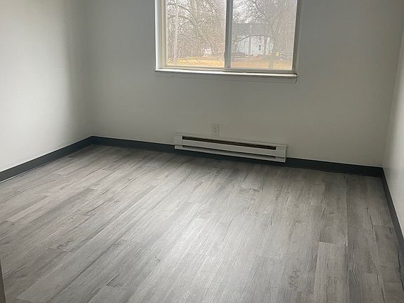 5th image of 744 E Michigan Ave #16685397