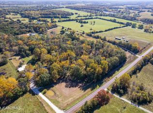 7050 State Road J, Fulton, MO 65251