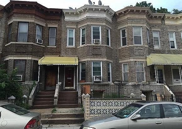 1st image of 1129 E 15th St