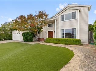 2740 Saint James Rd, Belmont, CA 94002