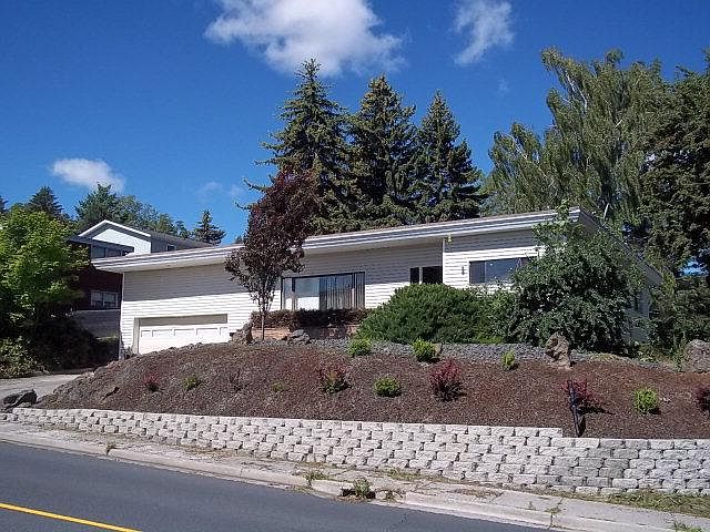 1st image of 1315 NE Orchard Dr