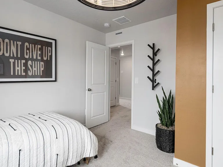 4912 W Willowbank Dr — Photo 34