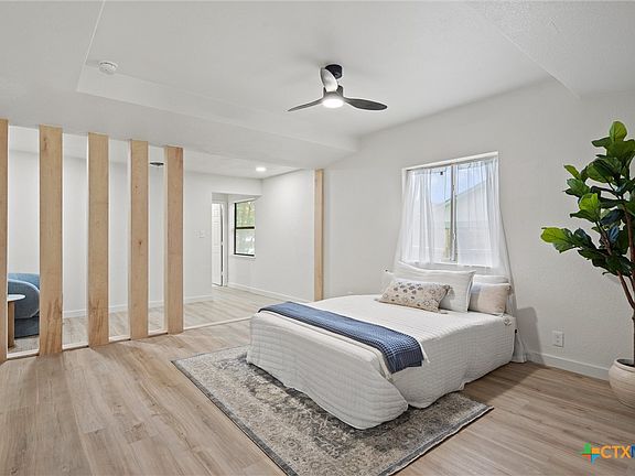 5th image of 703 Parkway St