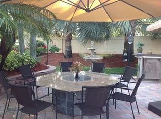 19 NW Boundary Dr, Port Saint Lucie, FL 34986