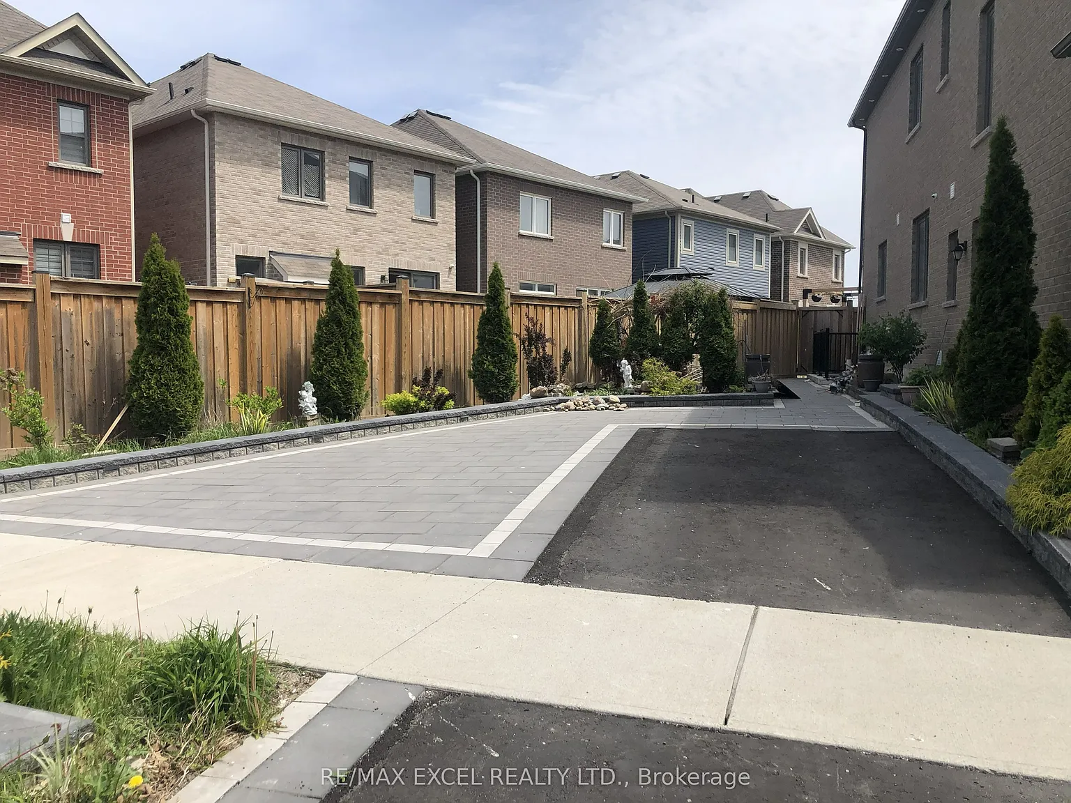 2 bed, $1,980 — Photo 2