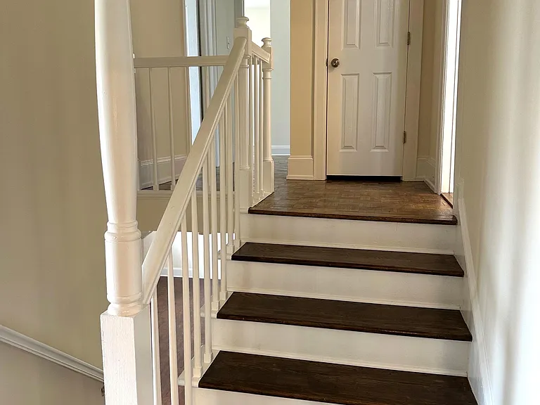 114 Scofield Rd — Photo 12