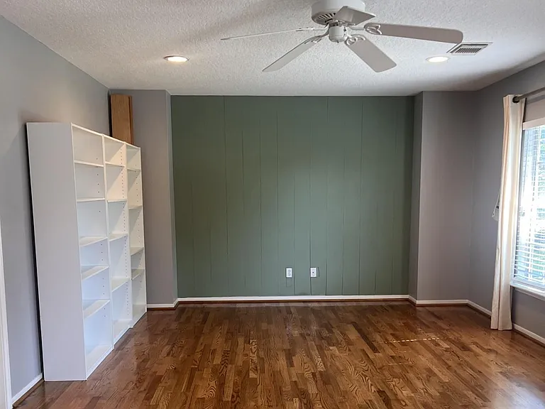 9327 Restover Ln — Photo 19