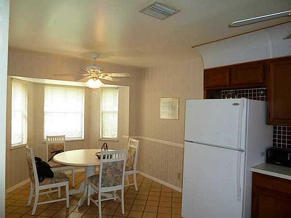 4th image of 3163 Lake Shore Drive #3163