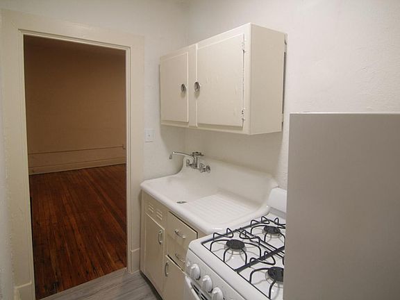 5th image of 500 Todd St APT 7