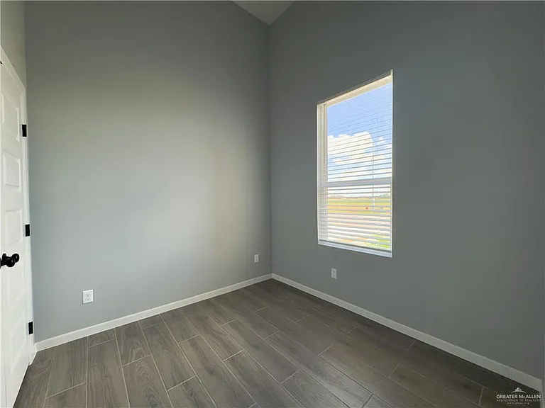 905 Durango St — Photo 24